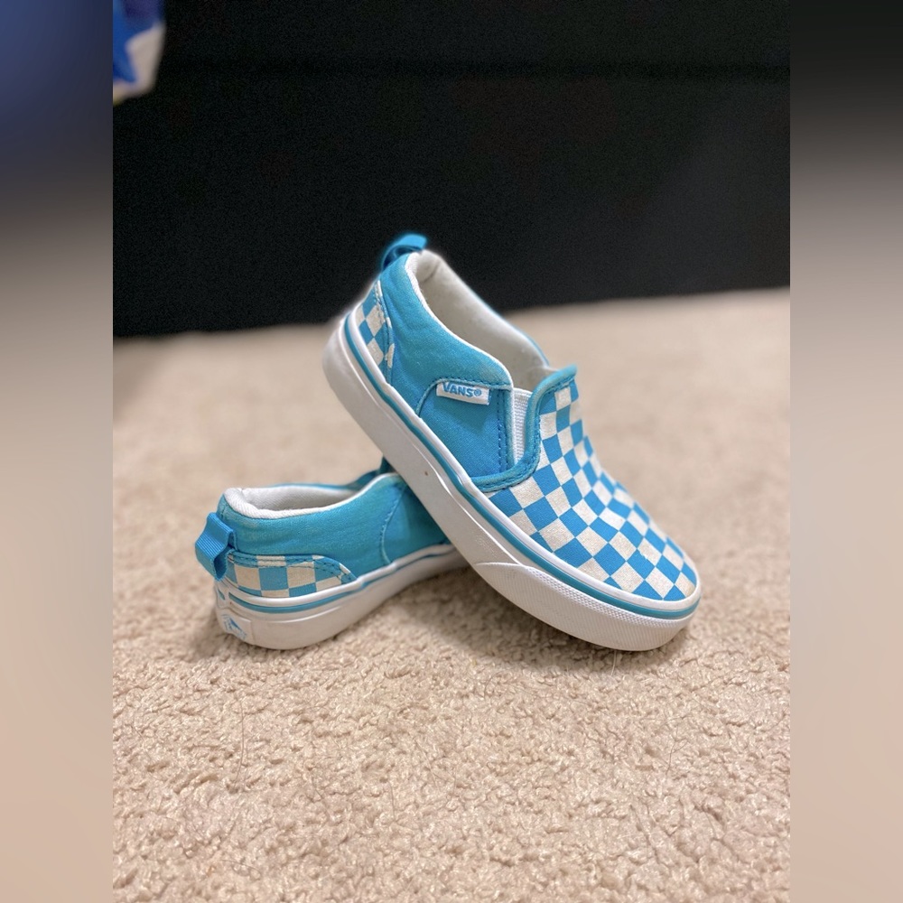 Kids vans size 11